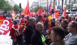 180 salariés d’Arjowiggins à Wizernes manifestent à Paris