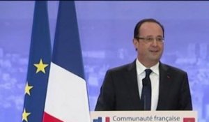ZAPPING - Hollande: 2 ans de petites blagues à l'Elysée en 2 minutes - 05/05