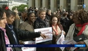 Lycéennes enlevées au Nigeria : défilé de personnalités au Trocadéro
