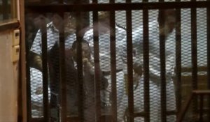 Hosni Moubarak condamné à 3 ans de prison