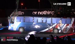 Bus de l'équipe de France de Foot détruit : coup promo d'Adidas