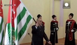 Le président abkhaze en fuite