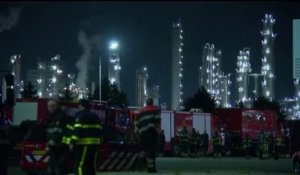 Spectaculaire incendie dans une usine Shell aux Pays-Bas