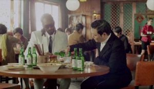 Psy évoque son nouveau tube avec Snoop Dogg