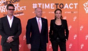 Brad Pitt appuie la campagne d'Angelina Jolie contre le viol