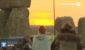 Angleterre : "pèlerinage" à Stonehenge pour le solstice d'été