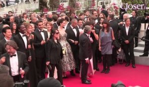 Le JT de Cannes : Frédérique Bel dévoile un sein