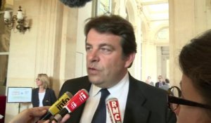 Emprunt caché de l'UMP à ses députés- "il faut faire le ménage" selon Pierre Lellouche