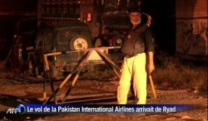 Pakistan: des tirs sur un avion de ligne ont fait 1 mort
