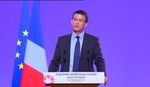 Manuel Valls sur l'absence de certains syndicats lors de la Conférence sociale : un refus prolongé serait "une posture incompréhensible"