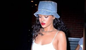 Rihanna a un nouveau piercing