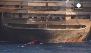 Costa Concordia : attente de confirmation pour l'opération de remorquage