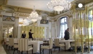 Paris : le marché des palaces hôteliers devient saturé.