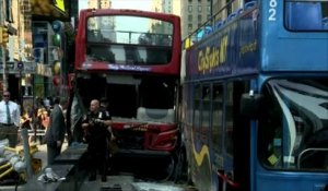 New York : collision de deux cars de tourisme sur Times Square