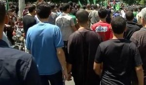 Gaza: des Palestiniens manifestent dans la rue aux côtés du Hamas