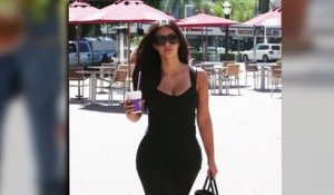 Kim Kardashian nous montre ses formes