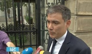 Le PS condamne les propos de François Rebsamen sur les chômeurs