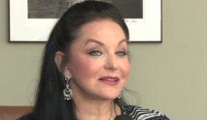Crystal Gayle - Country Music Hall of Fame