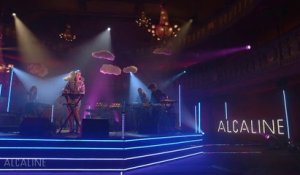 Alcaline, le Teaser : Camélia Jordana - Moi C'est en live
