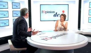 Corinne Lepage : « François Hollande a montré de la détermination »
