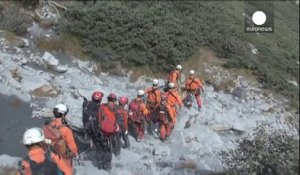 Japon: nouvelle suspension des recherches sur les pentes du volcan