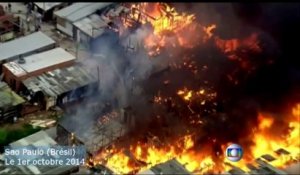 Brésil : un incendie ravageur dans une favela de Sao Paulo