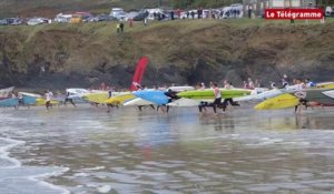 Camaret (29). 7e édition Presqu'île Paddle Race : la Swell Beach Race Séries
