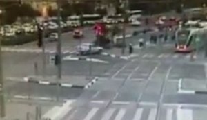 Les images de l'attaque à la voiture bélier à Jérusalem