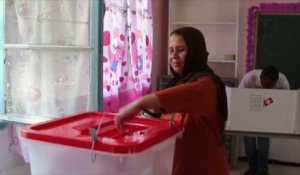 Les islamistes d'Ennahda annoncent leur défaite aux législatives en Tunisie