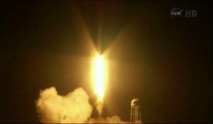 Une fusée de la Nasa explose au décollage