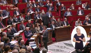 Barrage de Sivens : Valls défend Cazeneuve et les forces de l'ordre
