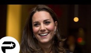 Kate Middleton, enceinte et marraine plutôt sexy