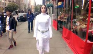 10 heures de marche en Princesse Leia à Manhattan
