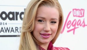 See Iggy Azalea Hit Herself In The Face With Basketball
