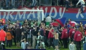 Football : une vague d'interpellations de dirigeants de la Ligue 2
