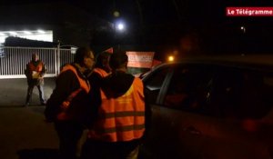 Quimper. La CFDT d'Elis-Localinge manifeste devant l'usine