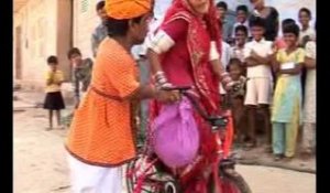 Marwadi Full Devotional Song | Sudha Wali Mata Re Melo Lagge | Rajasthani Hit 2014