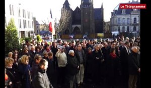 Saint-Brieuc. Charlie Hebdo : cérémonie devant la préfecture
