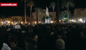 Attentat Charlie Hebdo : 3000 personnes sur la place St-Nicolas à Bastia