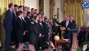 Obama vanne Tony Parker et San Antonio, «les vieux» de la NBA