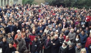 6000 personnes dans la rue pour Charlie hebdo