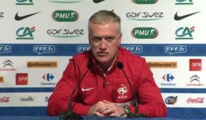 FOOT - BLEUS - Deschamps : «Ça ne me gêne pas»