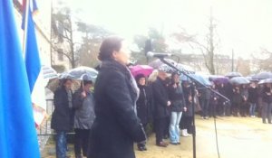 Hommage aux policiers tués à Paris