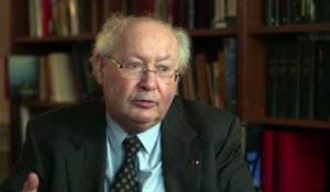 Entretien avec Serge Klarsfeld, historien français