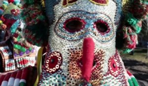 Chasse aux démons dans l'un des plus vieux carnavals du monde en Bulgarie