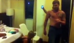 Ce russe explose la tête de sa copine sans faire exprès : fail en kick boxing!