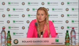 Roland Garros - Mladenovic : "Difficile de jouer en France"