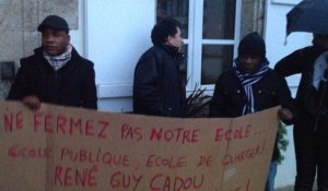 École René-Guy Cadou : manifestation avant le conseil municipal