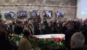 Des milliers de personnes rendent hommage à l'opposant Boris Nemtsov