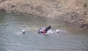 Crash spectaculaire dans un lac du pilote estonien Ott Tänak
